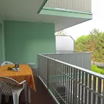 Cozy With Pool Access Apartment