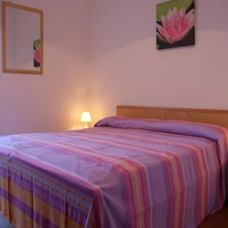 Διαμέρισμα Cozy With Pool Access Μπιμπιόνε