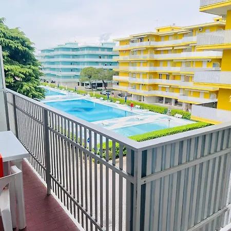 Апартаменты Cozy With Pool Access *