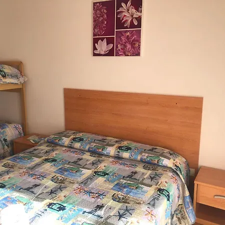 Cozy With Pool Access Apartman