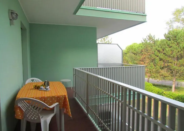 Cozy With Pool Access Apartman