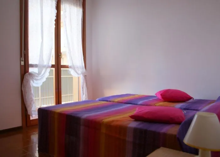 Apartman Cozy With Pool Access